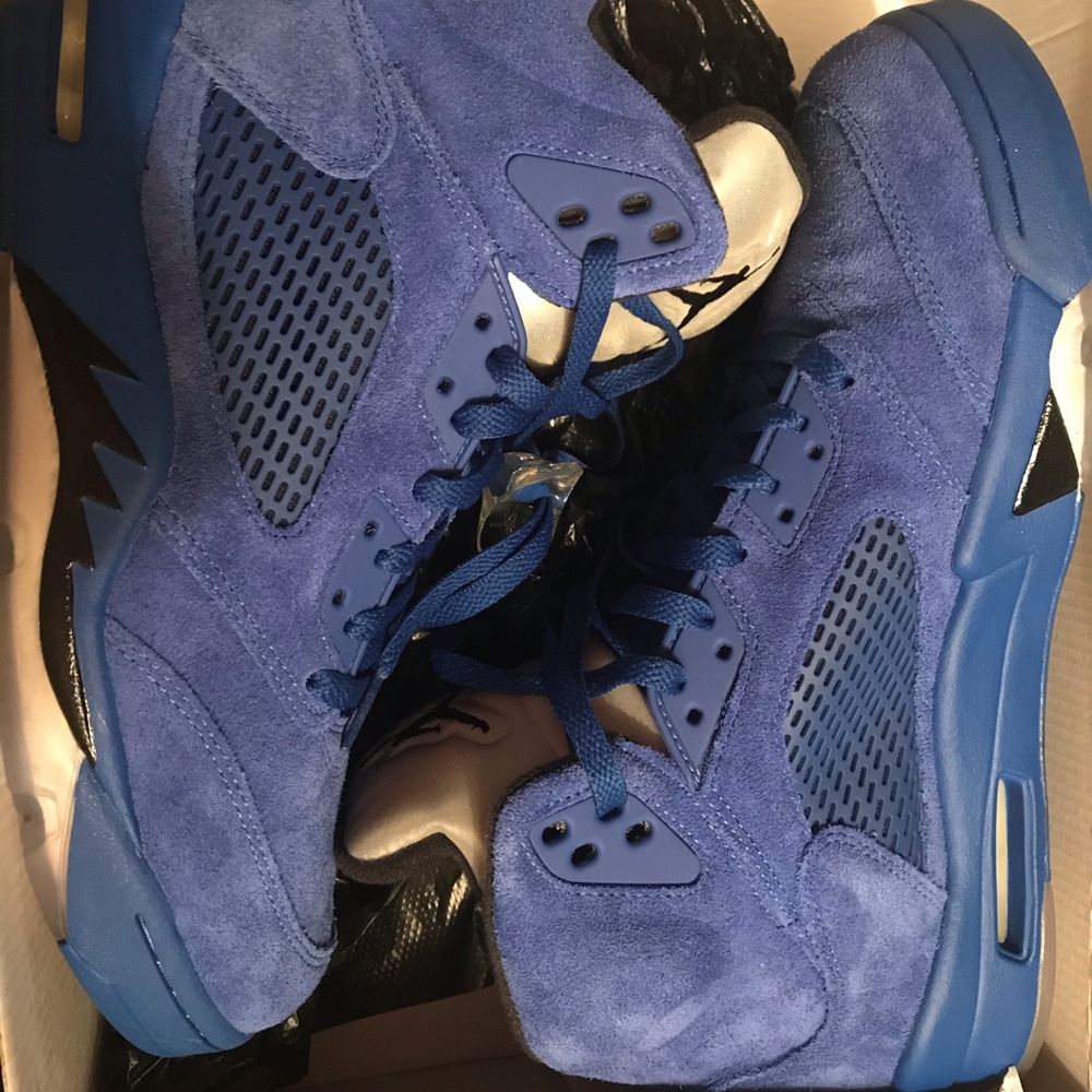 Jordan 5 Retro Blue Suede
